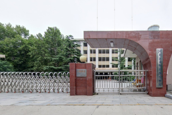 上海中小学幼儿园停课一天半